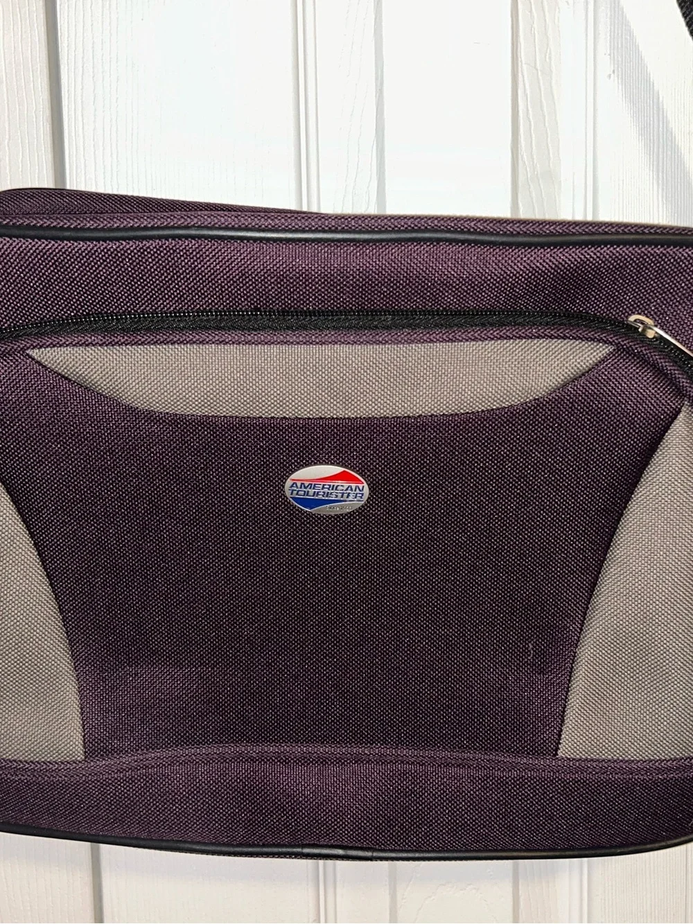 Over the shoulder laptop or book bag American tourister